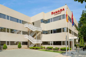 Отель Ramada by Wyndham Madrid Tres Cantos  Трес-Кантос